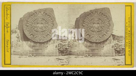 Piedra del sol au Mexique -Stad, Abel briquet, 1861 - 1870 Stereography Mexico City Cardboard. Sculpture imprimée papier albumen Mexico Banque D'Images