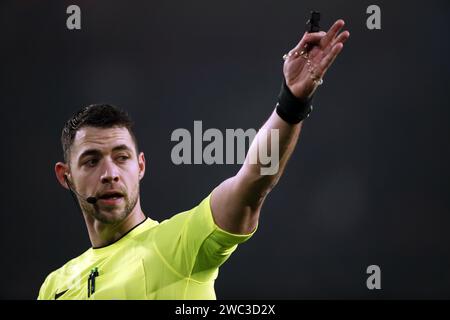 EINDHOVEN - arbitre Marc Nagtegaal lors du match néerlandais d'Eredivisie entre le PSV Eindhoven et l'Excelsior Rotterdam au stade Phillips le 13 janvier 2024 à Eindhoven, pays-Bas. ANP BART STOUTJESDIJK Banque D'Images