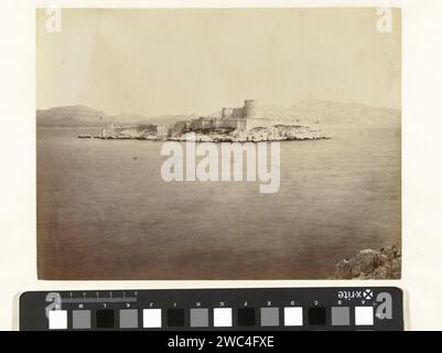 Vue du Château d'If, près de Marseille, Anonyme, 1860 - 1900 photographie Île Ratonneau papier albumen print Island. château Château d'If Banque D'Images