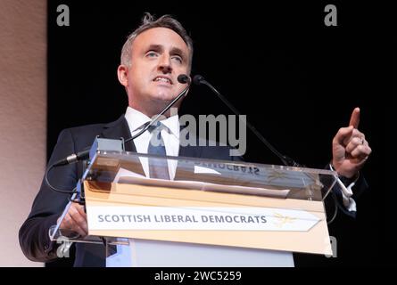 Photo de dossier datée du 29/10/22 du leader libéral démocrate écossais Alex Cole-Hamilton MSP. Seulement 2,8% des médecins qui ont pris leur retraite depuis 2015 ont attendu jusqu'à l'âge de la retraite de l'État pour le faire, les chiffres montrent. Date d'émission : dimanche 14 janvier 2024. Banque D'Images