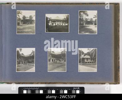 Escaliers, véranda et jardin de la maison de M. Heinecken à Medan, Anonyme, c. 1900 - c. 1920 photographie partie de Reisalbum avec des photos des activités et des sites sur Sumatra et Java et du voyage vers et des Indes orientales néerlandaises. Pendant que le papier. Support photographique impression argentique sur gélatine Banque D'Images