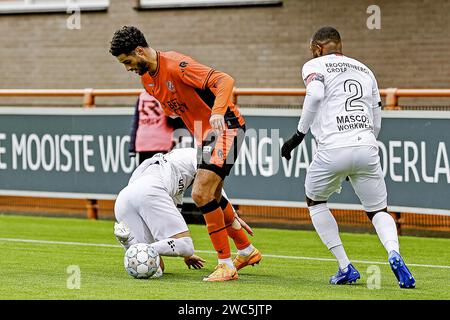 Volendam, pays-Bas. 14 janvier 2024. VOLENDAM, 14-01-2024, Kras Stadion, saison 2023/2024, Dutch Eredivisie football. Pendant le match Volendam - Almere City FC Volendam joueur Benaissa Benamar crédit : Pro Shots/Alamy Live News Banque D'Images