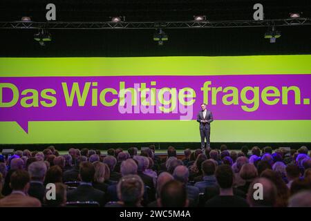 Neujahrsempfang der FDP in Nordrhein-Westfalen Gesellschaft, Politik, Parteien : Neujahrsempfang der FDP in Nordrhein-Westfalen am 14.01.24 im Maritim Hotel in Duesseldorf. Foto : Kirchner-Media/TH Duesseldorf Maritim Hotel Nordrhein-Westfalen Deutschland *** réception du nouvel an du FDP en Rhénanie du Nord-Westphalie Société, politique, fêtes réception du FDP en Rhénanie du Nord-Westphalie le 14 01 24 à l'Hôtel Maritim à Duesseldorf photo Kirchner Media TH Hôtel Duesseldorf Maritim Rhénanie du Nord-Westphalie Allemagne Copyright: xKirchner-Media/THX Banque D'Images