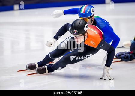 Gdansk, Pologne. 14 janvier 2024. GDANSK, POLOGNE - 14 JANVIER : Teun Boer des pays-Bas concourt sur le 1000m masculin lors des Championnats d'Europe de patinage de vitesse sur courte piste ISU à Hala Olivia le 14 janvier 2024 à Gdansk, Pologne. (Photo Andre Weening/Orange Pictures) crédit : dpa/Alamy Live News Banque D'Images