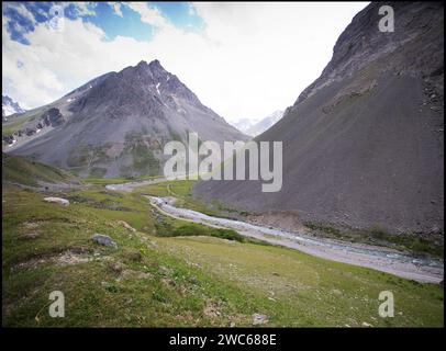 Col du Galbier dans les Alpes françaises . Endroit où de nombreux cyclistes testent leur force. France vvbvanbree photographie Banque D'Images