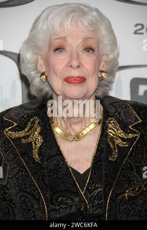 **PHOTO DE FICHIER** Joyce Randolph est décédée. JOYCE RANDOLPH 2011 photo de John Barrett/PHOTOlink/MediaPunch Banque D'Images