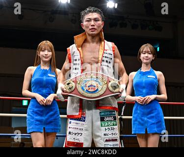 Tokyo, Japon. 9 janvier 2023. La championne Katsuya Yasuda, du Japon, a remporté le combat pour le titre des poids légers de la WBO Asie-Pacifique au Korakuen Hall à Tokyo, au Japon, le 9 janvier 2023. Crédit : Hiroaki Finito Yamaguchi/AFLO/Alamy Live News Banque D'Images
