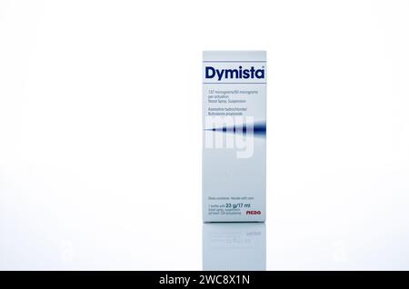 CHONBURI, THAÏLANDE-10 DÉCEMBRE 2023 : Dymista Nasal Spray isolé sur ...