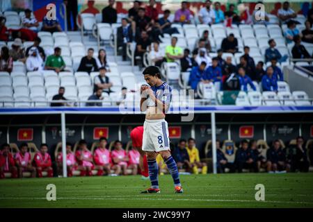 Doha, Qatar. 14 janvier 2024. Qatar AFC Asian Cup 2023 phase de groupes - Japon 4:2 Vietnam : Takumi Minamino, Keito Nakamura, Ayase Ueda ont marqué des buts pour le Japon crédit : Runbang Zhu/Alamy Live News crédit : Runbang Zhu/Alamy Live News Banque D'Images