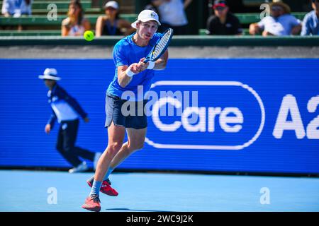 Melbourne, Australie. 12 janvier 2024. Polmans Marc, de l'Australie, joue contre Gasquet Richard, de la France, lors du match de clôture du tournoi de tennis Care Wellness Kooyong Classic au Kooyong Lawn tennis Club. Score final ; Polmans Marc 0:2 Gasquet Richard. Crédit : SOPA Images Limited/Alamy Live News Banque D'Images