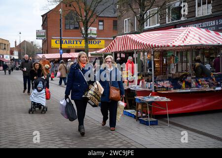 21 janvier 2022 : jour de marché à Hucknall, Nottinghamshire. La ville fait partie de la circonscription de Sherwood, un siège marginal actuellement occupé par les conservateurs. Banque D'Images