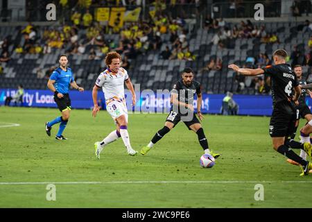 A-Leagues Unite Round - Perth Glory 3-4 Wellington Phoenix - 14 janvier 2024. Wellington Phoenix est revenu au sommet de l'échelle de l'Isuzu Ute A-League Banque D'Images