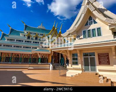 Vue aérienne de Wat Pa Phu Kon à Loei, Thaïlande Banque D'Images