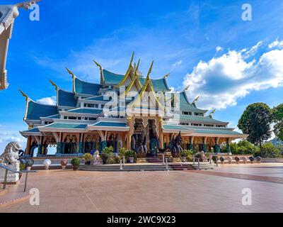 Vue aérienne de Wat Pa Phu Kon à Loei, Thaïlande Banque D'Images