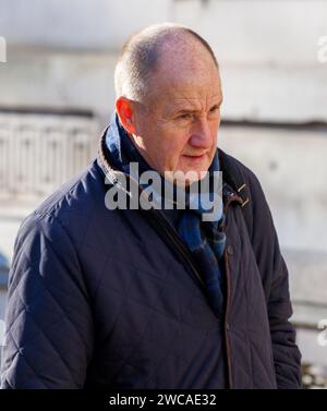 Londres, Royaume-Uni. 15 janvier 2024. Kevin Hollinrake à Westminster. Il veut que les responsables du scandale Post Office Horizon soient emprisonnés une fois que l'enquête Williams aura rendu un verdict. Il a déclaré que «ce scandale a entraîné d'innombrables faillites, ruptures de mariage, crises familiales, reprises de possession, maladies mentales et physiques, a contribué à quatre suicides connus et à environ un milliard de livres en compensation financée par les contribuables». Crédit : Karl Black/Alamy Live News Banque D'Images