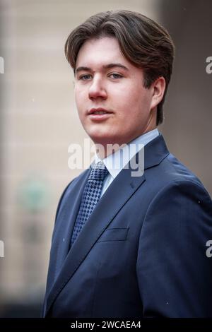 Copenhague, Danemark. 15 janvier 2024. Prince héritier Christian. Le nouveau couple royal du Danemark, le roi Frederik X, la reine Marie et les membres de la famille royale quittent le Folketing dans leurs nouveaux rôles officiels au palais Christiansborg à Copenhague, le lundi 15 janvier 2024. (Photo : Thomas Traasdahl/Ritzau Scanpix) crédit : Ritzau/Alamy Live News Banque D'Images