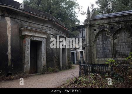 Lebanon Circle at Highgate Cemetery, North London Graveyard obtient 100 000 000 £ de financement de la Loterie nationale pour aider à ajouter de nouveaux sites funéraires, Angleterre, Royaume-Uni Banque D'Images