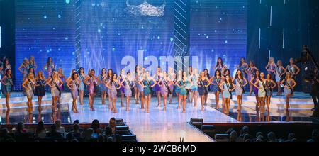 Orlando, Floride, États-Unis. 14 janvier 2024. Cinquante et une femmes concourent au concours Miss America 2024 au Dr. Phillips Center for the Performing Arts à Orlando, Floride, le dimanche 14 janvier 2024. Photo de Joe Marino/UPI crédit : UPI/Alamy Live News Banque D'Images