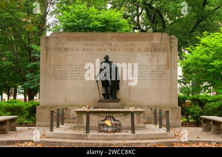 Tombe du soldat inconnu de la Révolution américaine, Washington Square, Independence National Historic Park, Philadelphie, Pennsylvanie Banque D'Images