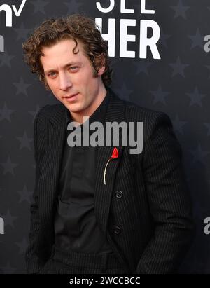 Santa Monica, États-Unis. 15 janvier 2024. Jeremy Allen White assiste à la 29e cérémonie annuelle des Critics Choice Awards au Barker Hangar le 14 janvier 2024 à Santa Monica, en Californie. Photo : C Flanigan/imageSPACE/Sipa USA crédit : SIPA USA/Alamy Live News Banque D'Images