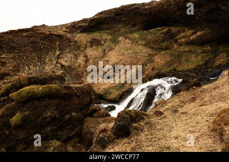 Cascade Selvallafoss située dans la péninsule de Snaefellsnes, Islande Banque D'Images