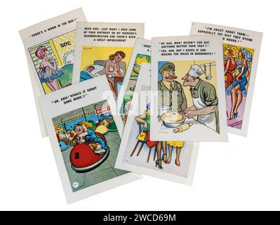 Cartes postales de bord de mer de bande dessinée des années 1960, Royaume-Uni Banque D'Images