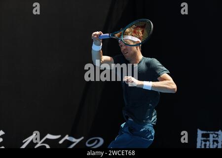 15 janvier 2024 : Melbourne, Victoria, Australie. Tournoi de tennis Open d'Australie, jour 2 : Nicolas Jarry du Chili Banque D'Images