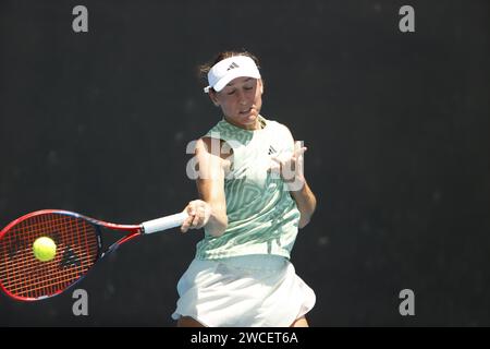 15 janvier 2024 : Melbourne, Victoria, Australie. Tournoi de tennis Open d'Australie, jour 2 : Kaja Juvan de Slovénie Banque D'Images