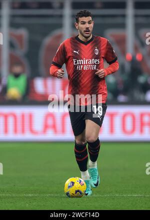 Milan, Italie. 14 janvier 2024. Theo Hernandez de l'AC Milan pendant le match de Serie A à Giuseppe Meazza, Milan. Le crédit photo devrait se lire : Jonathan Moscrop/Sportimage crédit : Sportimage Ltd/Alamy Live News Banque D'Images