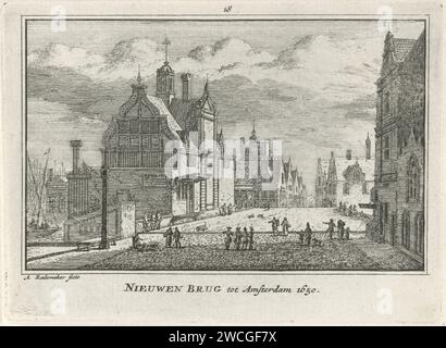 Vue de la Paalhuis et de la Nieuwe Brug à Amsterdam, 1650, Abraham Rademaker, 1727 - 1733 imprimer vue de la maison du mât sur le côté nord du nouveau pont à Amsterdam, dans la situation vers 1650. Vu depuis le Texelse Kade (plus tard Prins Hendrikkade). Devant une maison sur le Texelse Kade et le mur latéral de la première maison du Damrak. Amsterdam papier gravure / gravure rue (+ ville(-scape) avec des chiffres, personnel). pont en ville à travers la rivière, canal, etc (+ city(-scape) avec chiffres, staffage). bureau de poste. Impôts et administration financière maison pile. Nouveau pont. Texelsche Kade. Banque D'Images