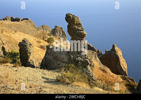 L'épice rock. Dag Kara - Montagne Mont Noir près de Koktebel. L'Ukraine Banque D'Images