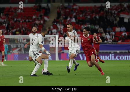 Qatar 15 janvier 2024 - Rafael Struick d'Indonésie en action lors du match de coupe d'Asie de l'AFC 2023 entre l'Indonésie et l'Irak au stade Ahmad bin Ali à Al-Rayyan, à l'ouest de Doha, Qatar, le 15 janvier 2024 Banque D'Images