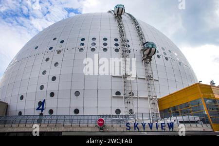 Stockholm, Globen Skyview sur l'île de Södermalm Banque D'Images