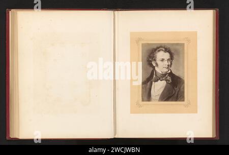 Production photographique d'un portrait peint de Franz Schubert par Carl Jaeger, Anonyme, d'après Carl Jaeger, en ou après 1870 - en ou avant 1872 photographie papier Albumen print Picture, painting. portrait du compositeur Banque D'Images