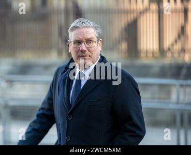 Londres, Royaume-Uni. 16 janvier 2024. betty boothroyd, ancienne présidente de la Chambre des communes, service commémoratif à l'église St Margaet's Westminster London UK Sir Keir Starmer, chef du Parti travailliste, crédit : Ian Davidson/Alamy Live News Banque D'Images