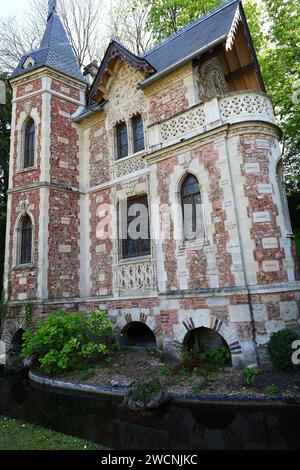 Le château de Monte-Cristo est une maison-musée d'écrivain située au Port-Marly dans le département des Yvelines au nord de la France Banque D'Images