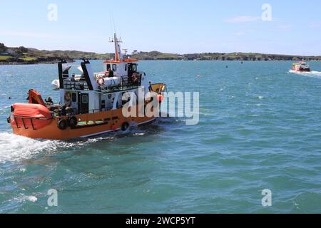 Cape Clear Ferry quitte Baltimore Harbour West Cork Irlande Banque D'Images