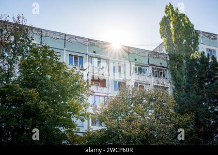 vue des bâtiments de l'ère soviétique à chisinau Banque D'Images