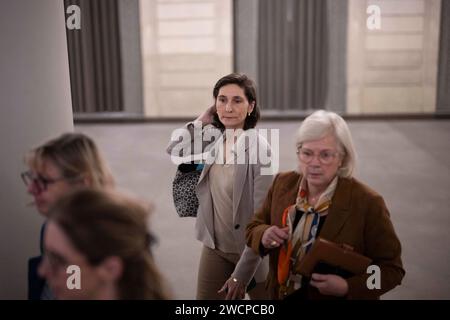 Paris, France, 16 janvier 2024. La ministre française de l'Education et des Sports Amelie Oudea Castera lors d'une conférence de presse pour présenter le cours du nouveau gouvernement français à l'Elysée à Paris le 16 janvier 2024. Photo Eliot Blondet/ABACAPRESS.COM crédit : Abaca Press/Alamy Live News Banque D'Images