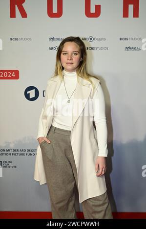 Sonja Gerhardt BEI der Premiere der ARD und CBS TV-Serie 'Oderbruch' im CineStar CUBIX am Alexanderplatz. Berlin, 16.01.2024 Banque D'Images
