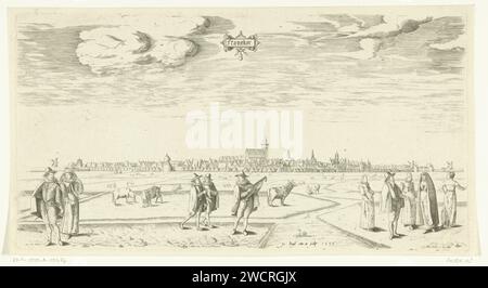 Vue de Franeker 1598, Pieter Bast, 1598 impression au premier plan divers burgers marchants et parlants, habillés selon la mode d'environ 1600. Devant gauche un homme et une femme avec un voile négligé. Au milieu un musicien qui joue du luth et deux jeunes hommes en course. À droite, un groupe de trois femmes et un homme et une femme de fermier à l'arrière. Vaches dans le pré. Franeker avec la Grote Kerk au milieu dans l'offing. Au milieu du cartouche dans lequel le nom : Franeker. Nord des pays-Bas gravure de papier bétail. vêtements, costume (+ vêtements pour hommes). vêtements, costume (+ caillot féminin Banque D'Images