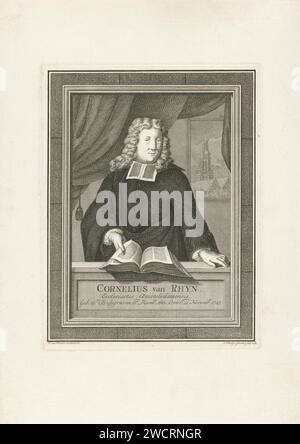 Portrait de Cornelius van Rhijn, Caspar Jacobsz. Philips, d'après Frans van Mieris (II), 1772 tirage Portrait de Cornelius van Rhijn, pasteur réformé à Amsterdam. En arrière-plan une peinture de l'Oude Kerk à Amsterdam. Amsterdam papier gravure / gravure livre - MM - livre ouvert. église (extérieur) Vieille église Banque D'Images