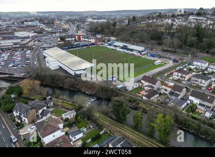 Une vue aérienne de la maison de Bridgend Ravens Brewery Field. Bridgend. Date de la photo : mardi 16 janvier 2024. Photo PA. Banque D'Images