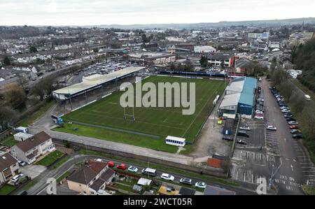 Une vue aérienne de la maison de Bridgend Ravens Brewery Field. Bridgend. Date de la photo : mardi 16 janvier 2024. Photo PA. Banque D'Images