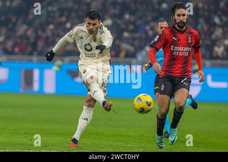 Janvier 14 Milan - Italie - sport, football - Milan vs Roma Championnat d'Italie 2023/2024 - Stade G. Meazza - dans l'image : Leandro Paredes (16 COMME R Banque D'Images