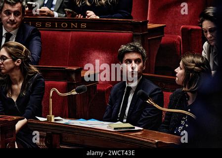 Paris, France. 16 janvier 2024. © Antonin Burat/le Pictorium/MAXPPP - Paris 16/01/2024 le Premier ministre Gabriel Attal, lors de la séance de questions au gouvernement du 16 janvier 2024 a l'Assemblée nationale. Crédit : MAXPPP/Alamy Live News Banque D'Images