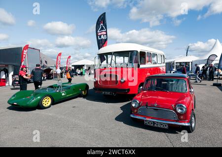 La zone Motul Lab, dans l'International Paddock au Festival Silverstone 2023. Banque D'Images