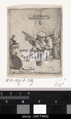 Boer joue de lui, anonyme, d'après David Teniers (II), 1626 - 1690 print Un fermier joue du luth. Une vieille femme écoute la droite. Anvers gravure de papier une personne jouant de l'instrument à cordes (pincé). luth, et formes spéciales de luth, par exemple : theorbo. vieille femme Banque D'Images