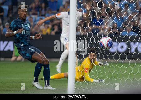 Sydney, Australie. 13 janvier 2024. Sydney FC marque le premier. Sydney FC vs Adelaide United. Unissez-vous autour. ISUZU Ute A-League hommes. Allianz Stadium. Sydney. Australie (Joe SERCI/SPP) crédit : SPP Sport Press photo. /Alamy Live News Banque D'Images