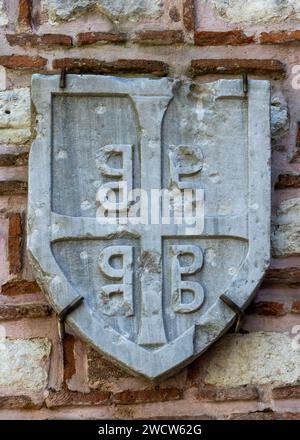 Quatre croix bétas « Roi des rois, régnant sur les dirigeants », emblème de l’Empire byzantin, situé au Patriarcat œcuménique à Istanbul, en Turquie Banque D'Images